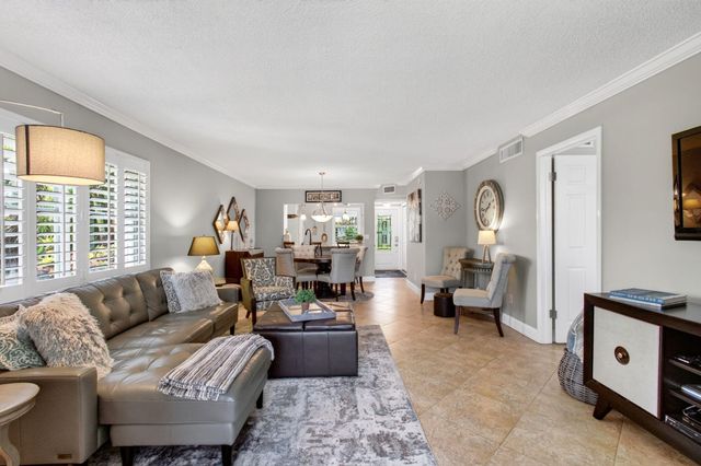 2829 Florida Boulevard 101, Delray Beach, FL 33483