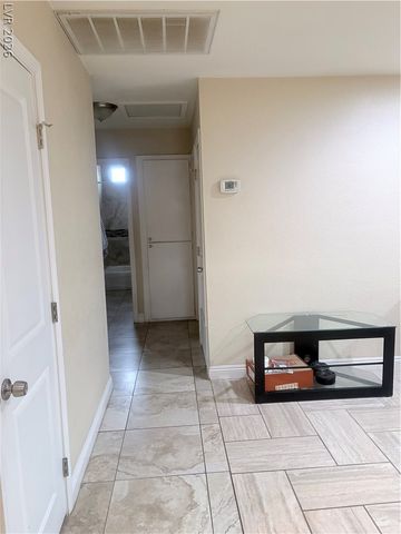 3982 Saguaro Lane, Las Vegas, NV 89110