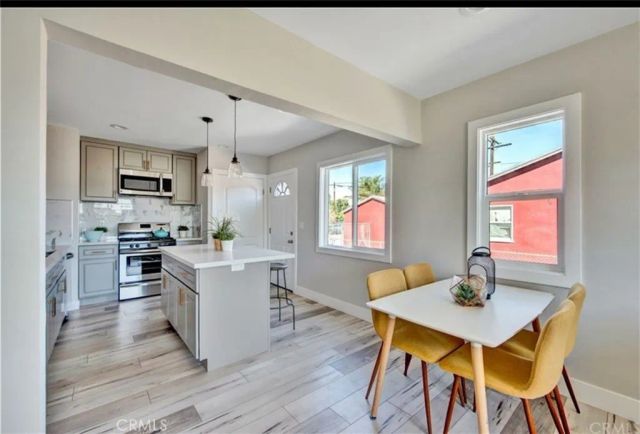 907 W Arbutus Street, Compton, CA 90220