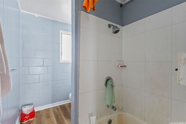 404 Magellan Avenue, Honolulu, HI 96813