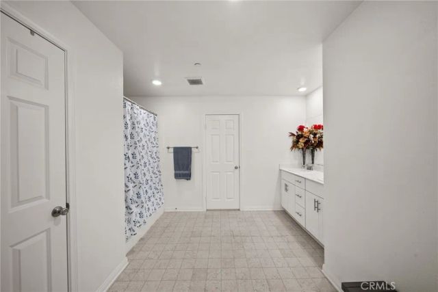 14043 Royalton Lane 2, Gardena, CA 90247