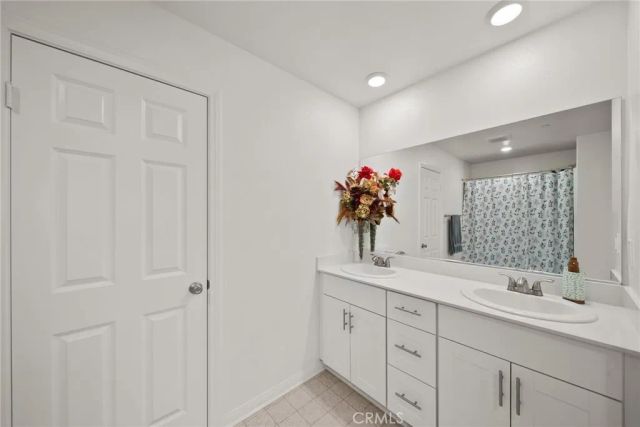 14043 Royalton Lane 2, Gardena, CA 90247