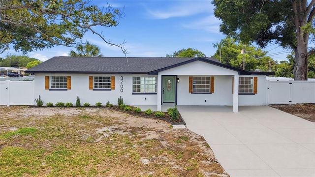 3700 72 STREET N, St Petersburg, FL 33710