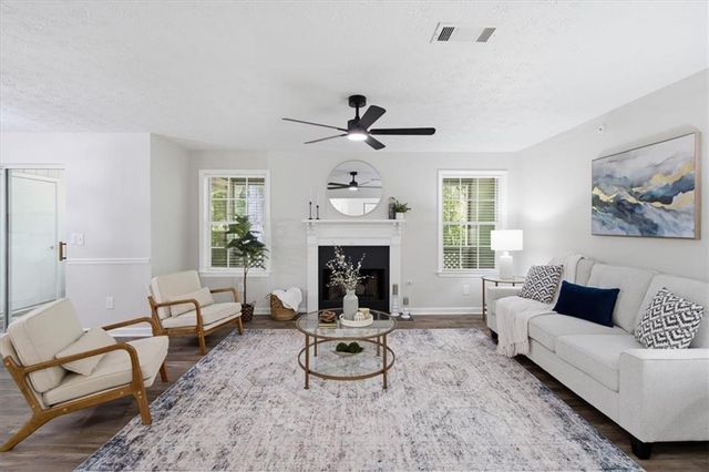 3940 Riverlook Parkway SE 302, Marietta, GA 30067