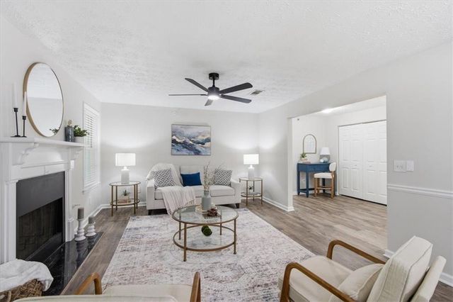 3940 Riverlook Parkway SE 302, Marietta, GA 30067