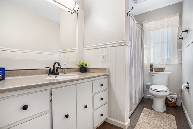 19596 Capital Avenue, Battle Creek, MI 49017