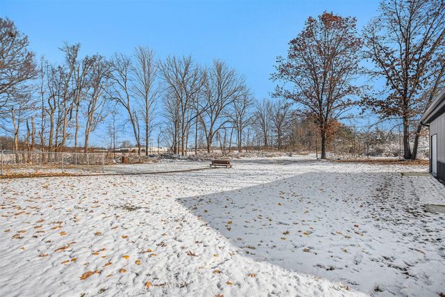 19596 Capital Avenue, Battle Creek, MI 49017