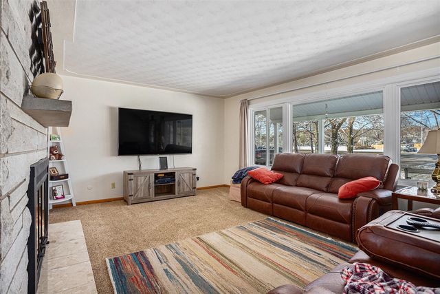 19596 Capital Avenue, Battle Creek, MI 49017