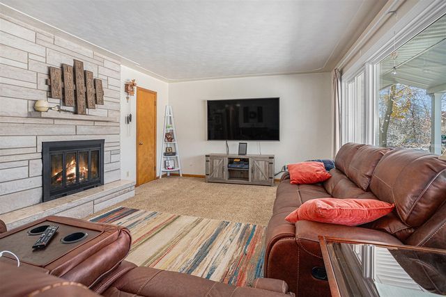 19596 Capital Avenue, Battle Creek, MI 49017