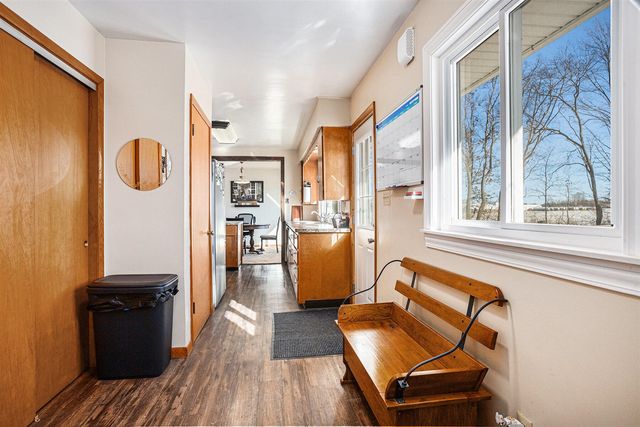 19596 Capital Avenue, Battle Creek, MI 49017