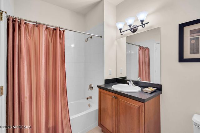 511 Sophee Lane, Lakewood, NJ 08701