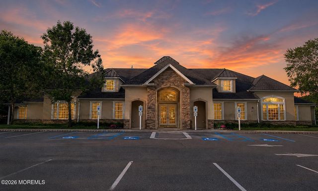 511 Sophee Lane, Lakewood, NJ 08701