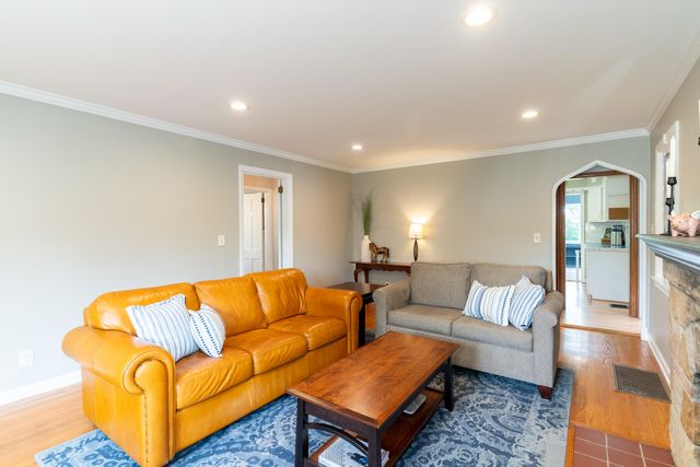 92 Arcadia Avenue, Lakeside Park, KY 41017