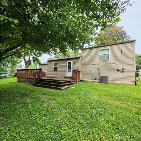 688 Hile Lane, Englewood, OH 45322