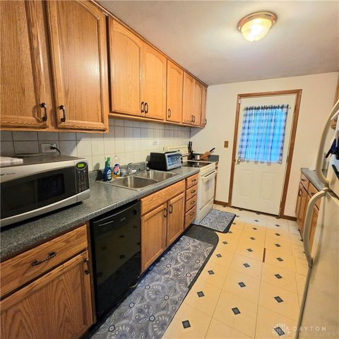 688 Hile Lane, Englewood, OH 45322