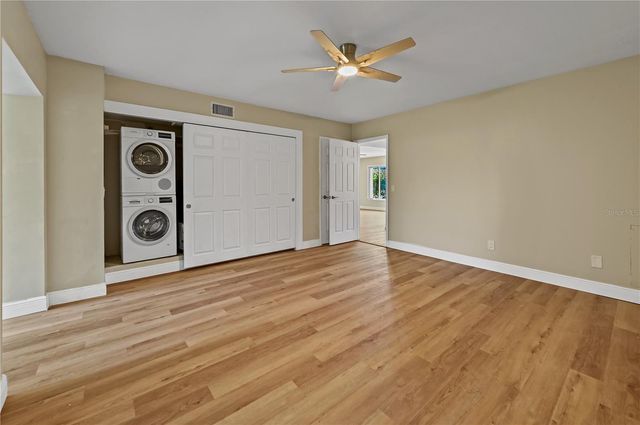 2041 AUSTRALIA WAY W 15, Clearwater, FL 33763