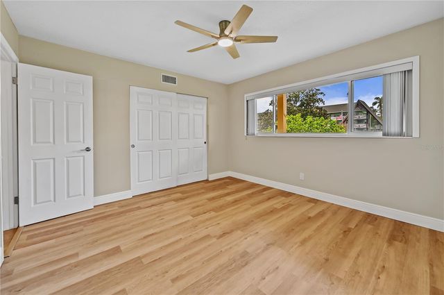 2041 AUSTRALIA WAY W 15, Clearwater, FL 33763
