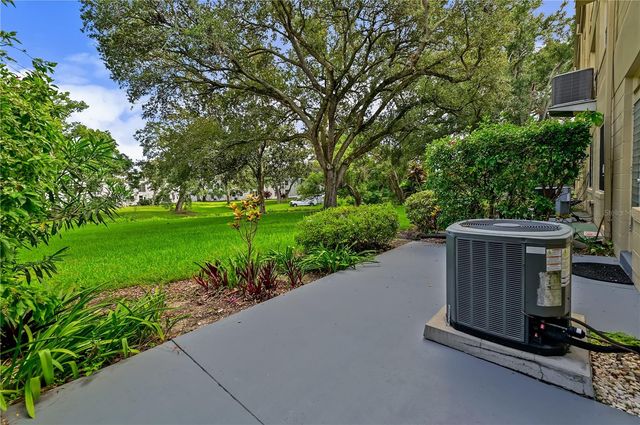2041 AUSTRALIA WAY W 15, Clearwater, FL 33763