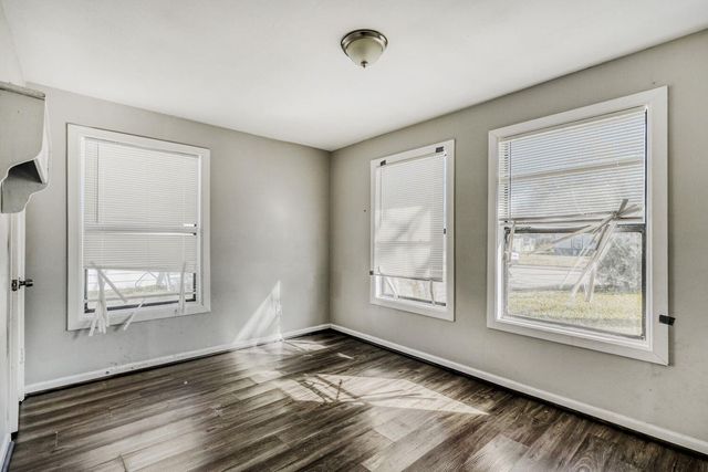 315 Acacia Street, Lake Jackson, TX 77566