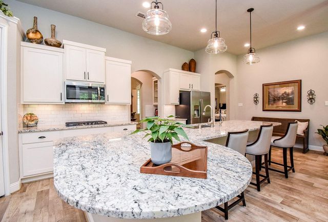 4827 Legend Creek Drive, Fulshear, TX 77441