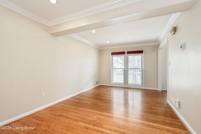 2361 Gladstone Ave, Louisville, KY 40205