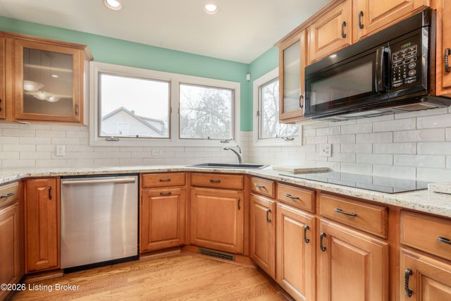 2361 Gladstone Ave, Louisville, KY 40205