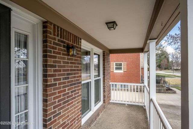 2361 Gladstone Ave, Louisville, KY 40205