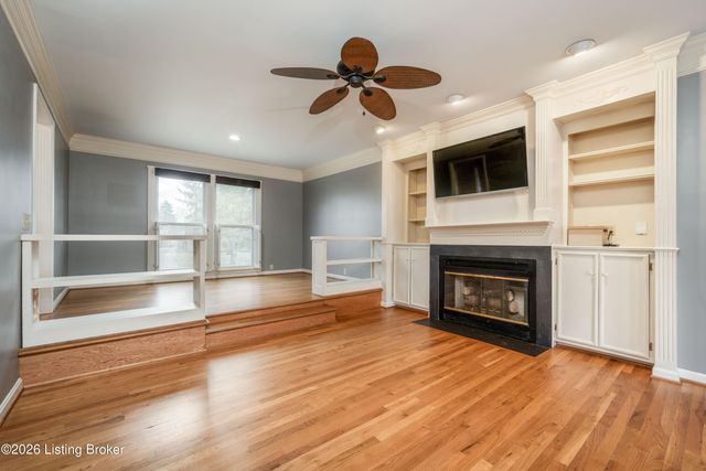 2361 Gladstone Ave, Louisville, KY 40205