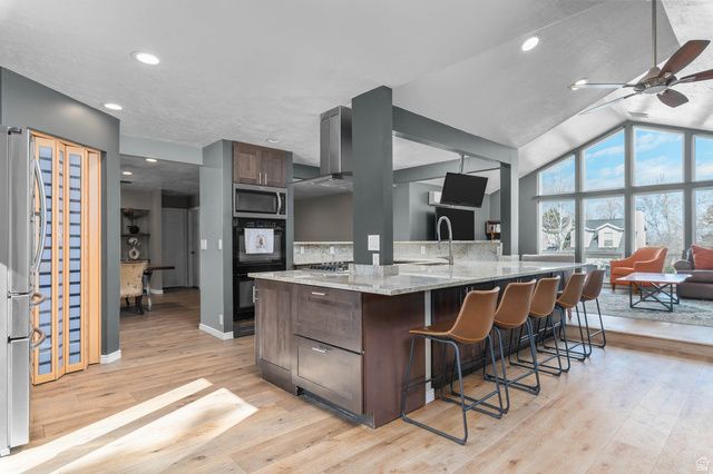 2858 E COBBLEMOOR LN, Sandy, UT 84093