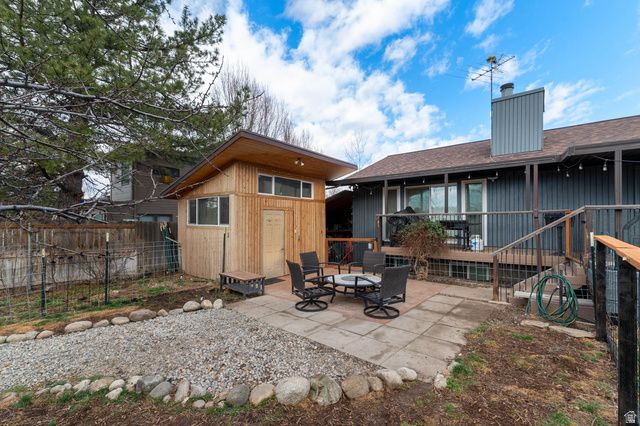 2858 E COBBLEMOOR LN, Sandy, UT 84093