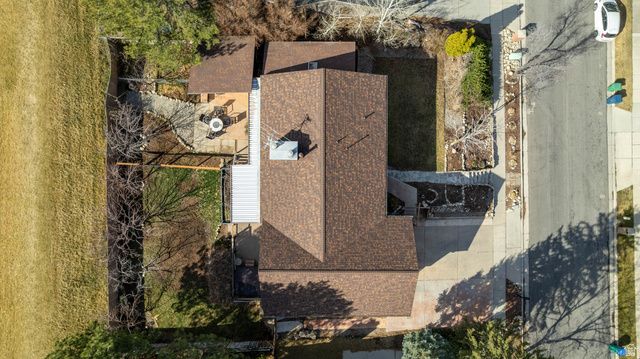 2858 E COBBLEMOOR LN, Sandy, UT 84093