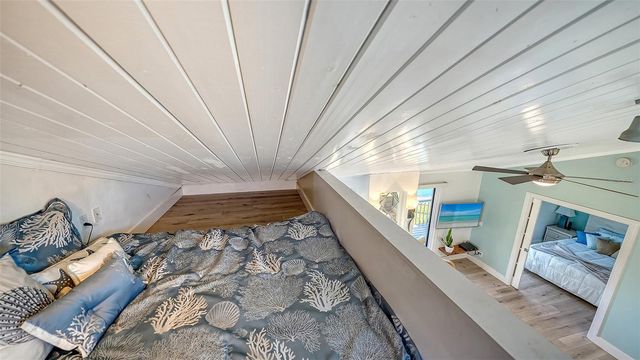 24 SANDY COVE ROAD A6-D, Sarasota, FL 34242