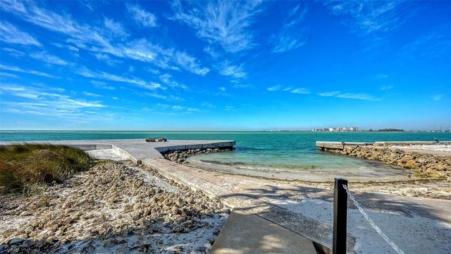 24 SANDY COVE ROAD A6-D, Sarasota, FL 34242