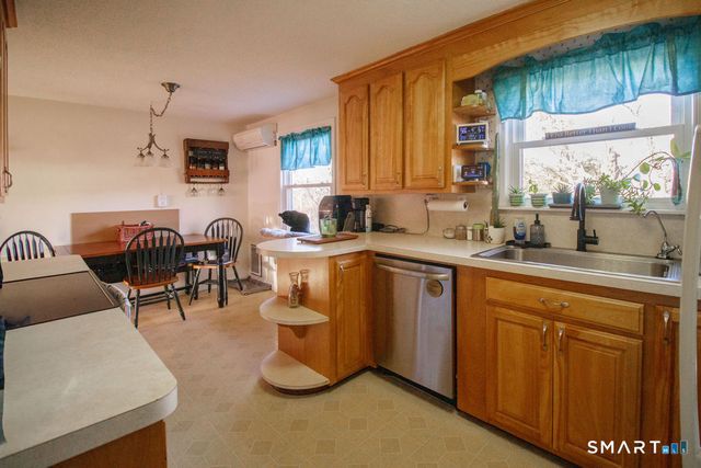 49 Daley Street, Bristol, CT 06010