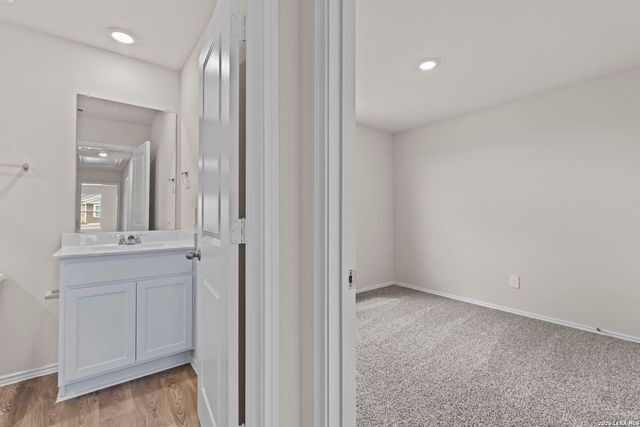 1235 Avery Ranch Dr, New Braunfels, TX 78130