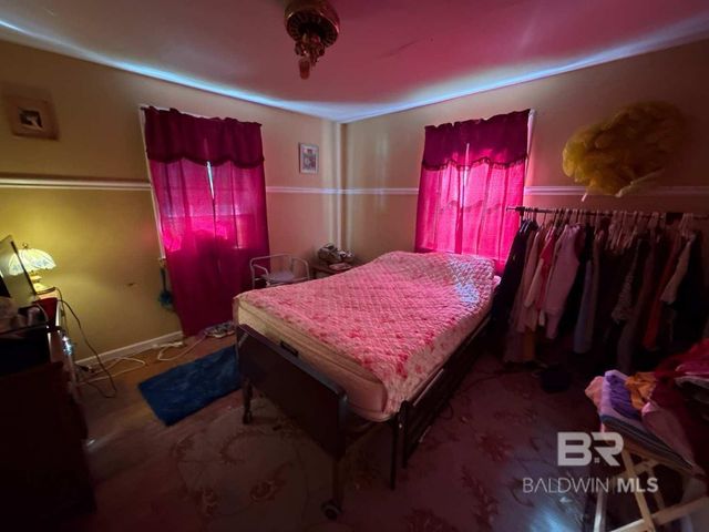 20855 Indian Oaks Road, Robertsdale, AL 36567