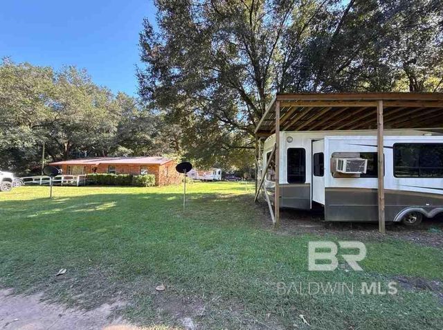 20855 Indian Oaks Road, Robertsdale, AL 36567