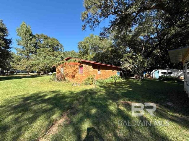 20855 Indian Oaks Road, Robertsdale, AL 36567