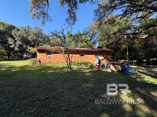 20855 Indian Oaks Road, Robertsdale, AL 36567