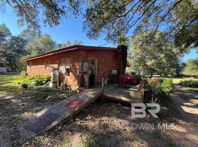 20855 Indian Oaks Road, Robertsdale, AL 36567