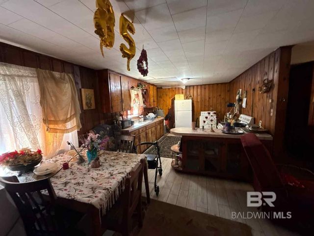 20855 Indian Oaks Road, Robertsdale, AL 36567