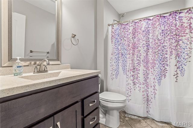 70 Pecan Tree Lane, Farmington, MO 63640