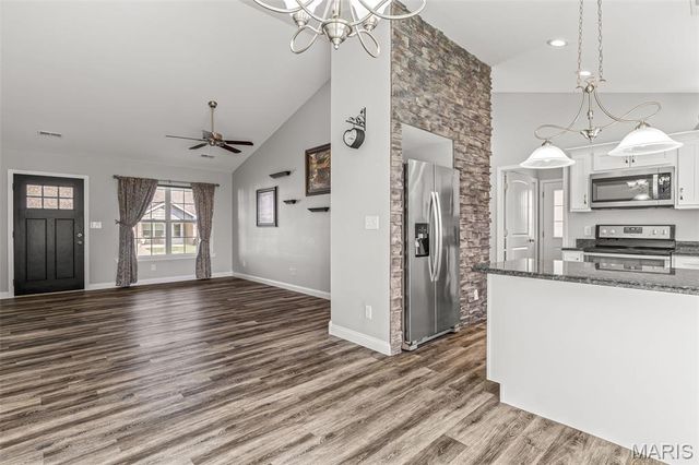 70 Pecan Tree Lane, Farmington, MO 63640