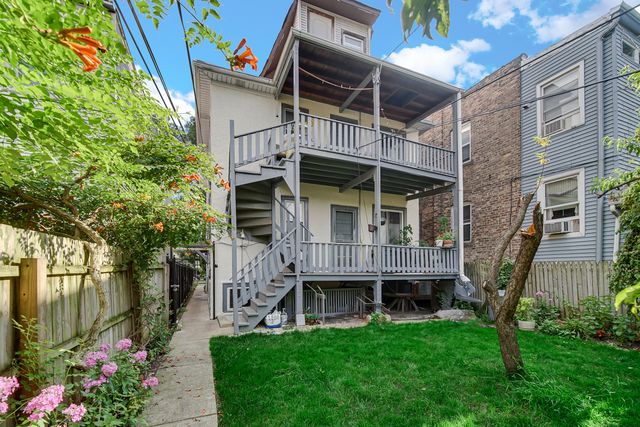 1812 W Estes Avenue, Chicago, IL 60626