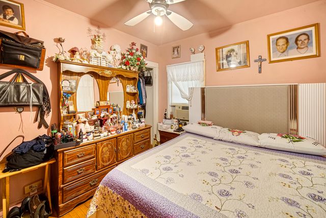 1812 W Estes Avenue, Chicago, IL 60626