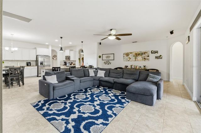 433 AMETHYST AVENUE, Auburndale, FL 33823