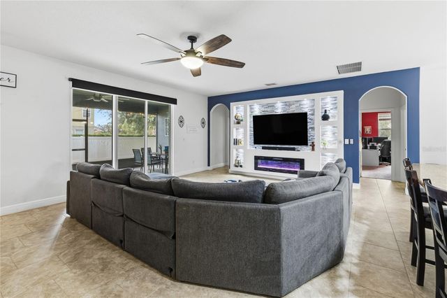 433 AMETHYST AVENUE, Auburndale, FL 33823