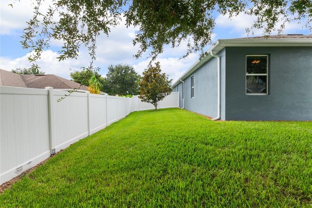 433 AMETHYST AVENUE, Auburndale, FL 33823