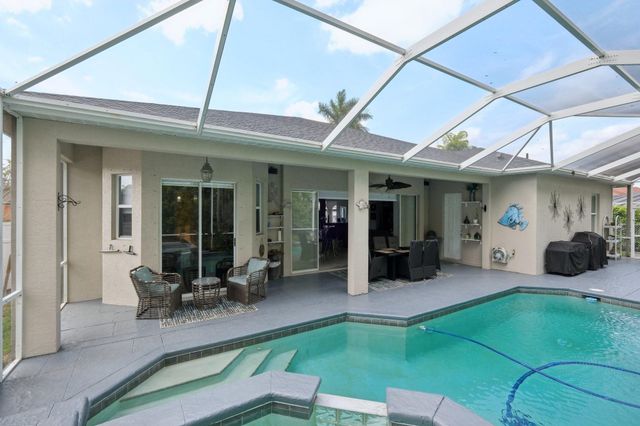 355 SW De Gouvea Ter, Port St Lucie, FL 34984