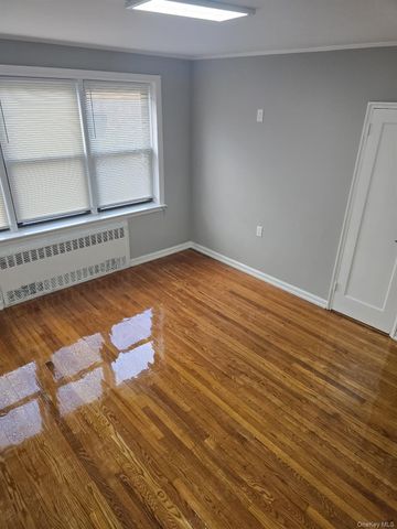 302 E Broadway 1A, Long Beach, NY 11561